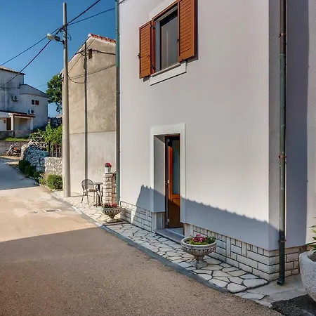 Muzic Apartment *